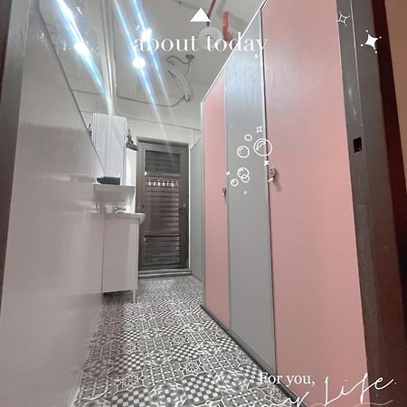 晶城青年旅館 4F Taipei Exterior foto
